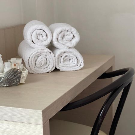 Hotel Orlov Rimini Luaran gambar