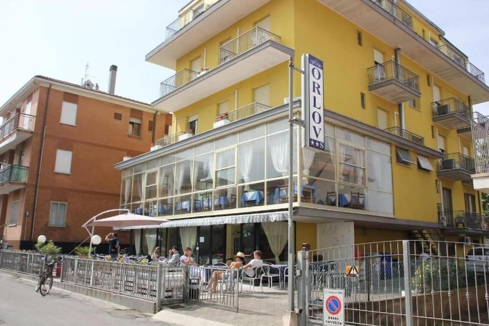 Hotel Orlov Rimini Luaran gambar